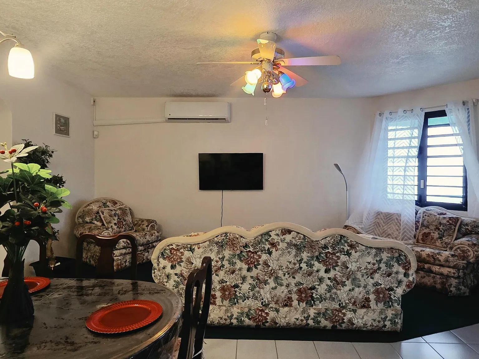3 bed, $3,700 — Photo 3