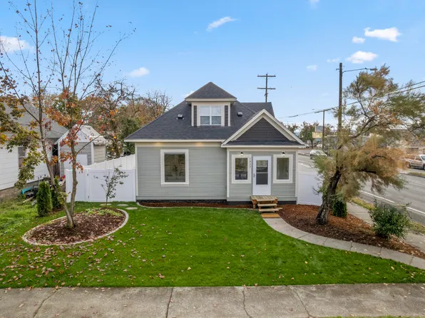 1527 W Shannon Ave, Spokane, WA 99205