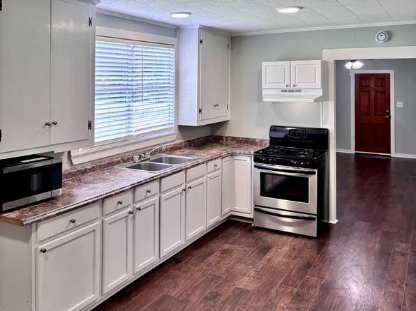 8134 Main St, Sorrento, LA 70778