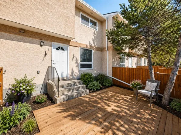 4630 N 46th Ave #6, Olds, AB T4H 1C6