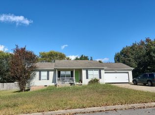 18 Larkspur Dr, Rock Spring, GA 30739