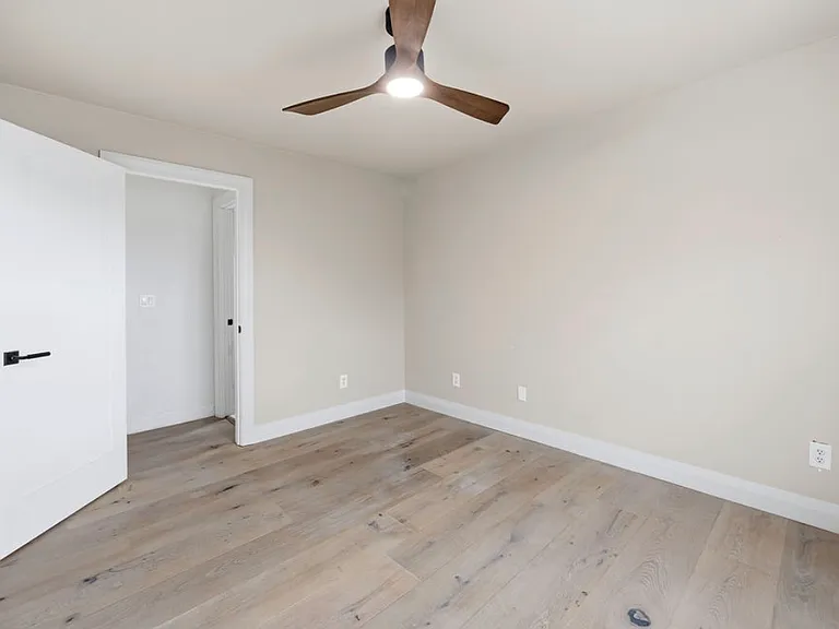 134 Hopeland Dr — Photo 20