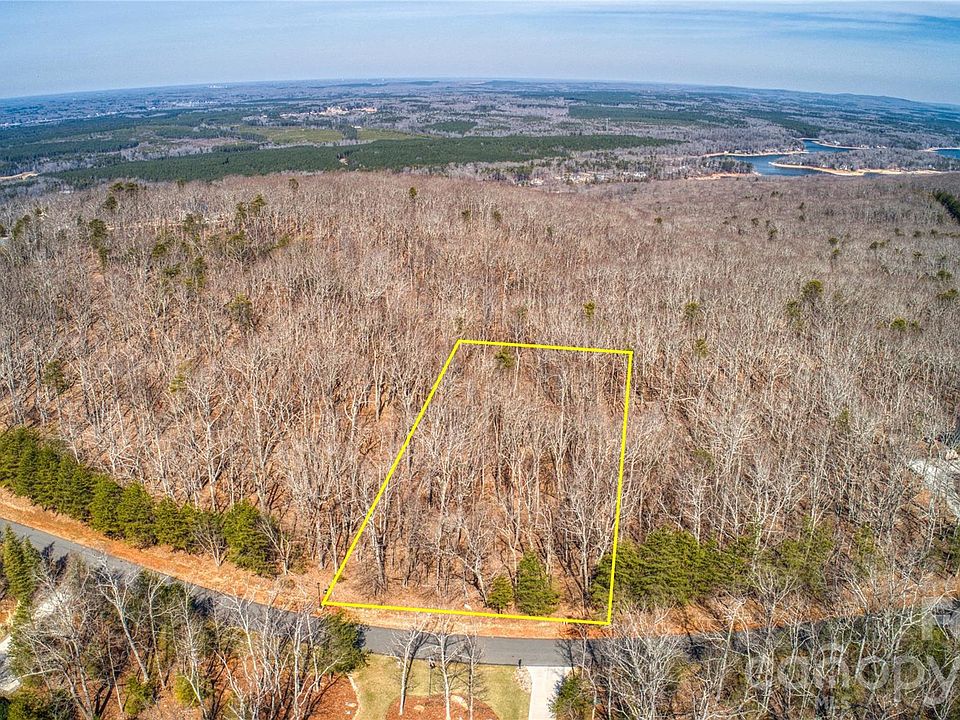 1st image of 863 Sierra Trace Rd