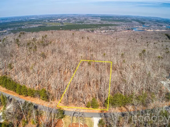 863 Sierra Trace Rd, Denton, NC 27239