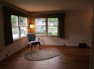 811 Blaine St, Batavia, IL 60510