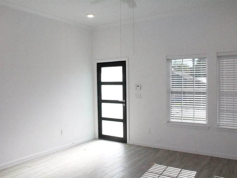 3714 Easy St #B — Photo 3