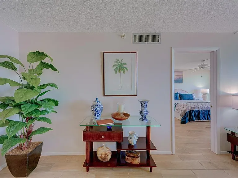 17900 Gulf Blvd #1B — Photo 10