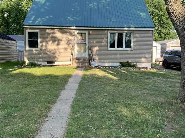 211 S 1st St, Kiester, MN 56051