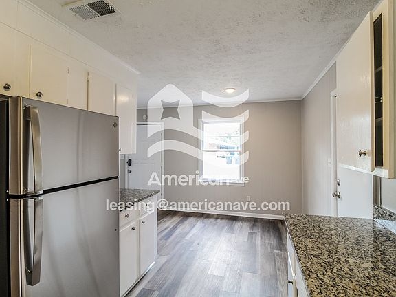 1237623_005_wm_-_dining_room_13615420.jpg