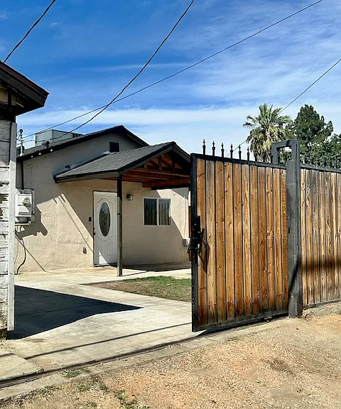719 Eureka St #A — Photo 9