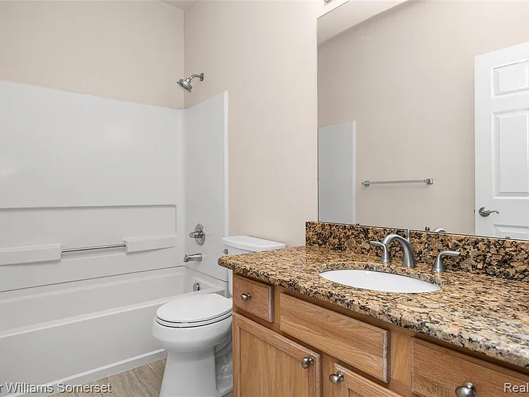 1128 Alameda Blvd — Photo 26