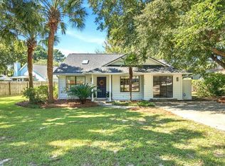 1506 E Crossing Ln, Mount Pleasant, SC 29466