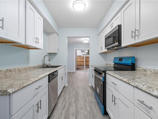 5349 Commons Ct, Virginia Beach, VA 23462