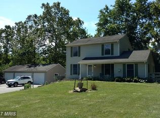 13 Mamopa Ct, Reisterstown, MD 21136