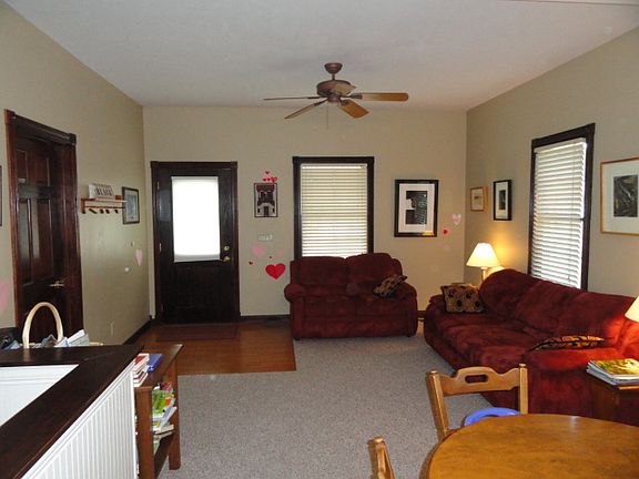 Lliving room