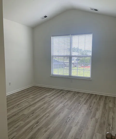 808 Wylie Ct — Photo 15