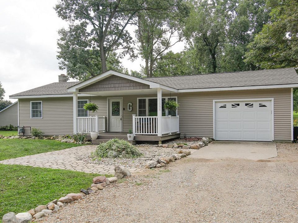 11398 Elizabeth Dr-102