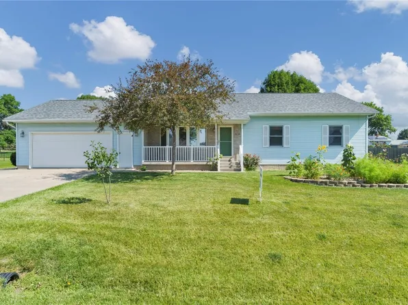 430 B Ave W, Walford, IA 52351
