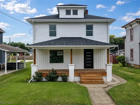 309 Redwood St SW, Beach City, OH 44608