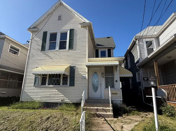 708 W 26th St, Erie, PA 16508