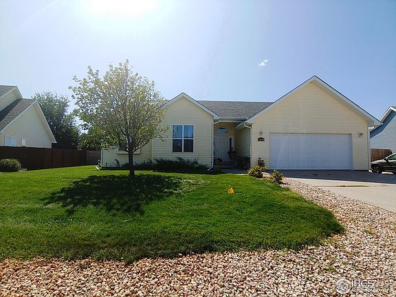 4th image of 14048 Cottonwood Cir