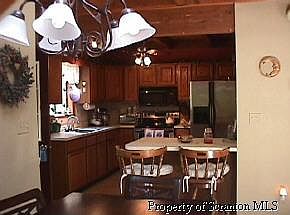5th image of 1086 Forest Ct