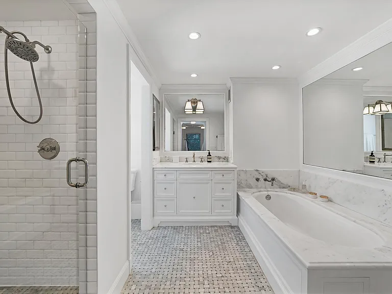 7103 S Flagler Dr — Photo 29