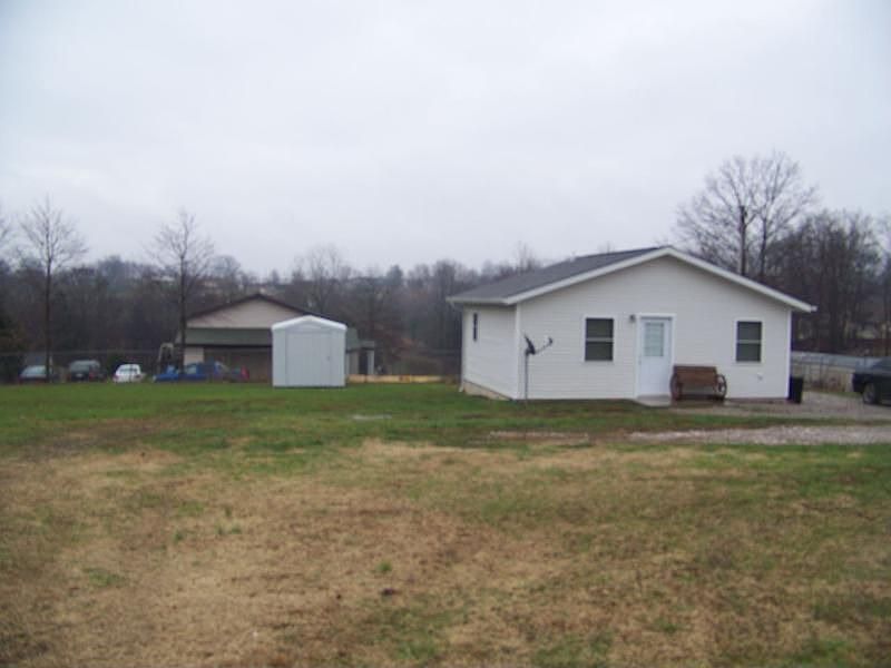 2nd image of 2703 Hwy B