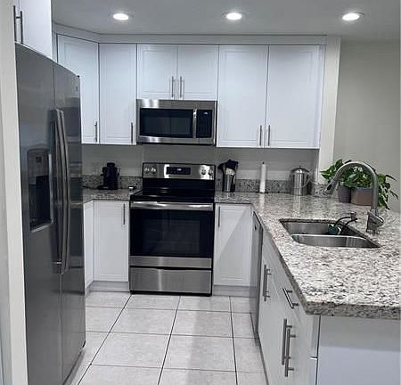 4th image of 3357 NW 101st Ave