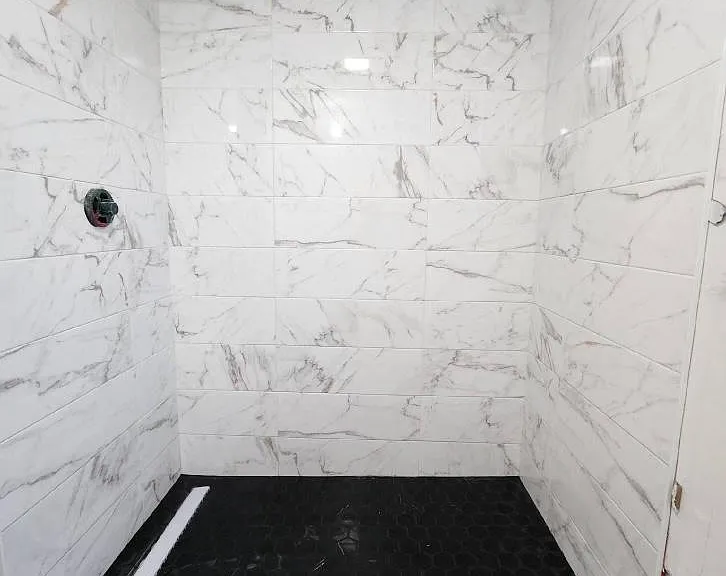 464 Blohm St #1 — Photo 6