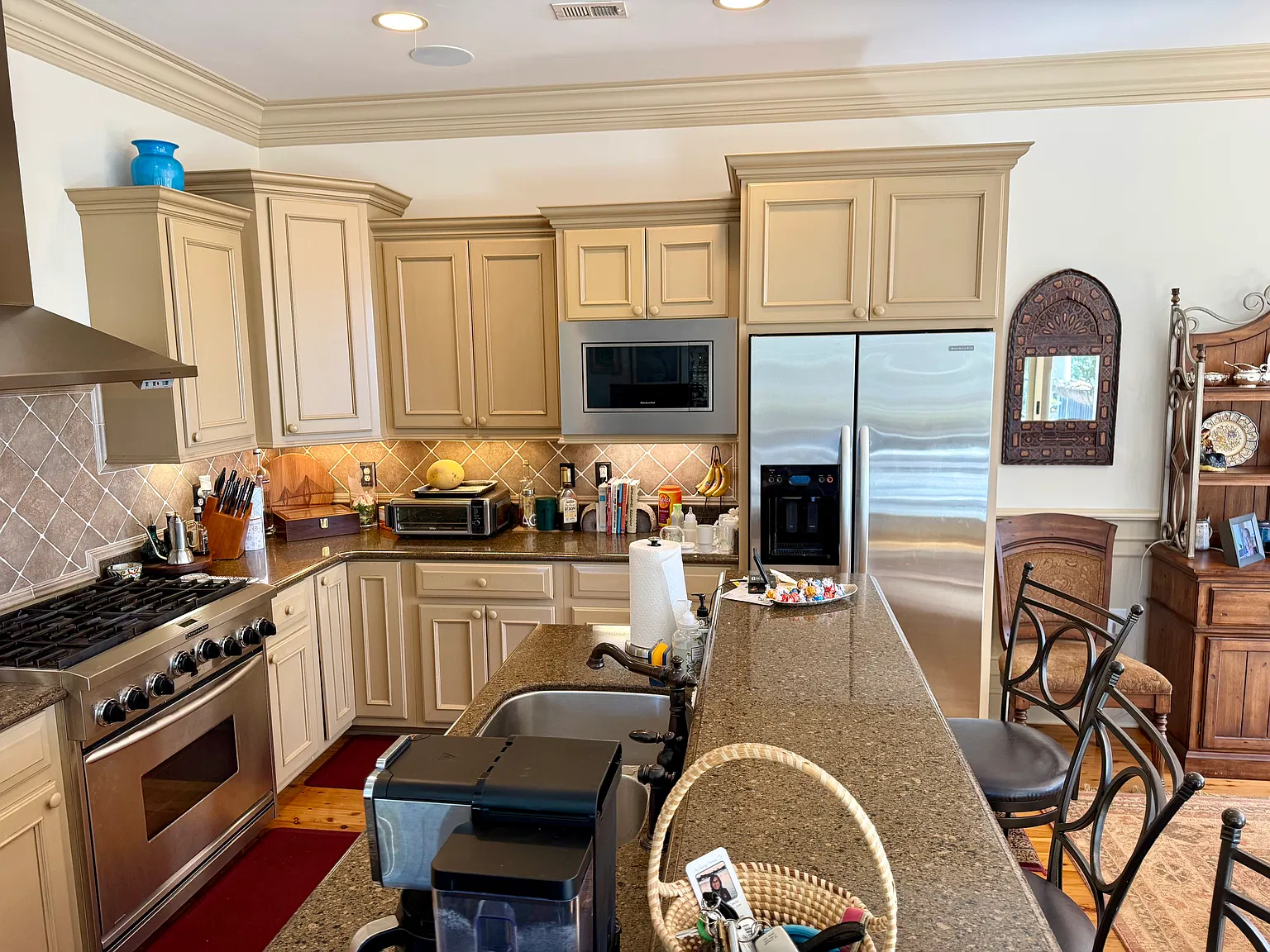 4252 Faber Place Dr — Photo 2