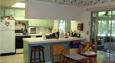 4th image of 2540 College Ln