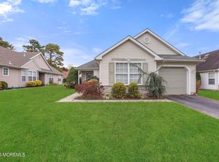 90 Skyline Drive, Lakewood, NJ 08701