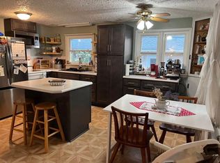 279 E Adams St, Millersburg, OH 44654