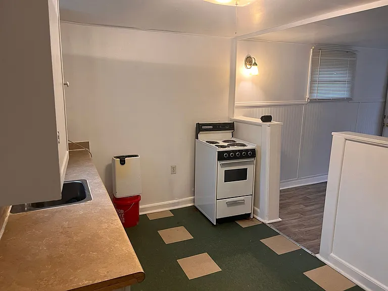18147 Point Lookout Rd — Photo 5