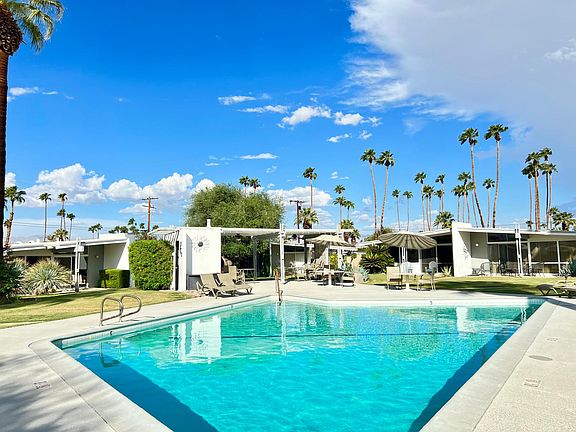 boomerang common pool