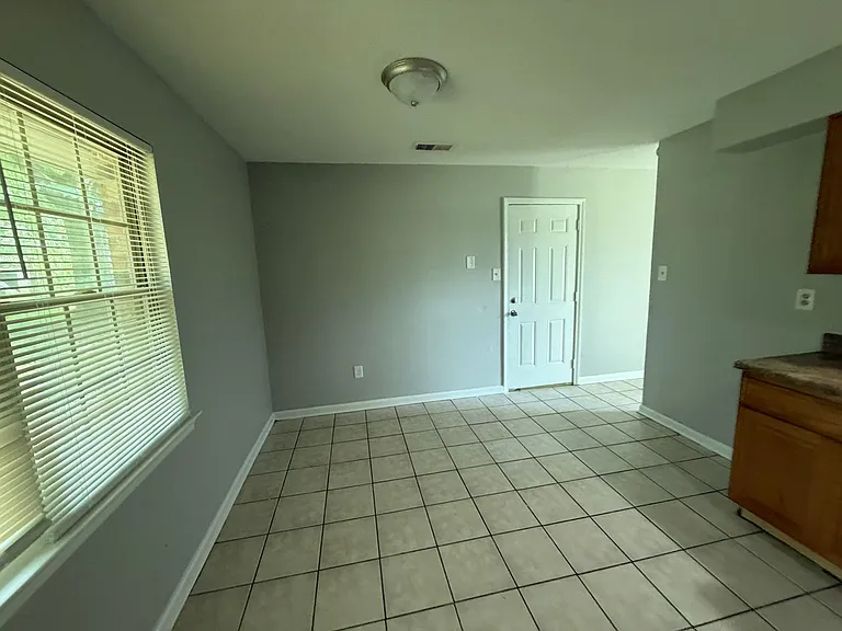 5596 Karen Dr — Photo 28
