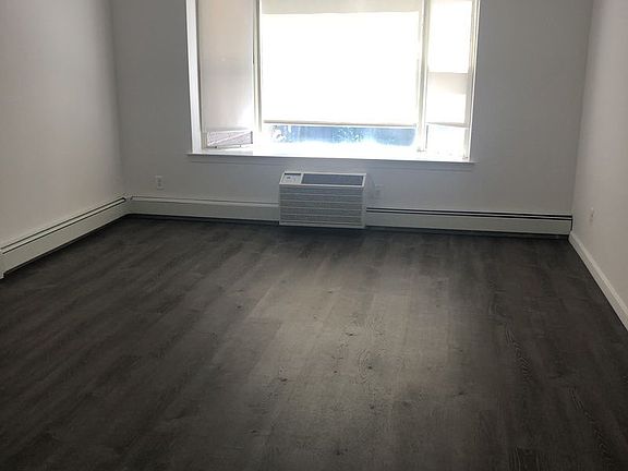 5th image of 12316 83rd Ave APT 2B