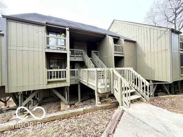 9382 S Lake Ridge Dr #89, Bloomington, IN 47401