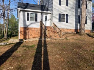 120 Chaucer Dr, Gaffney, SC 29341