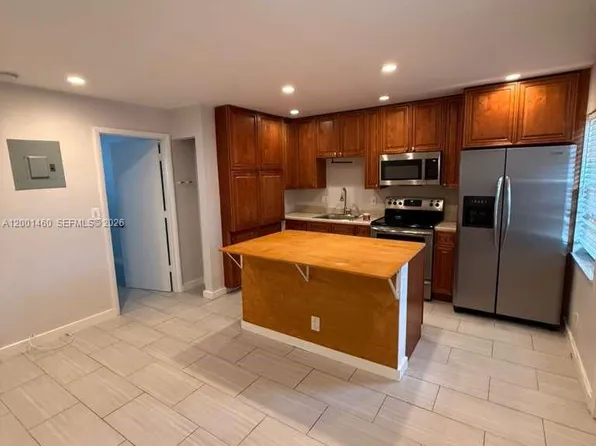 5150 NE 6th Ave APT 104, Fort Lauderdale, FL 33334