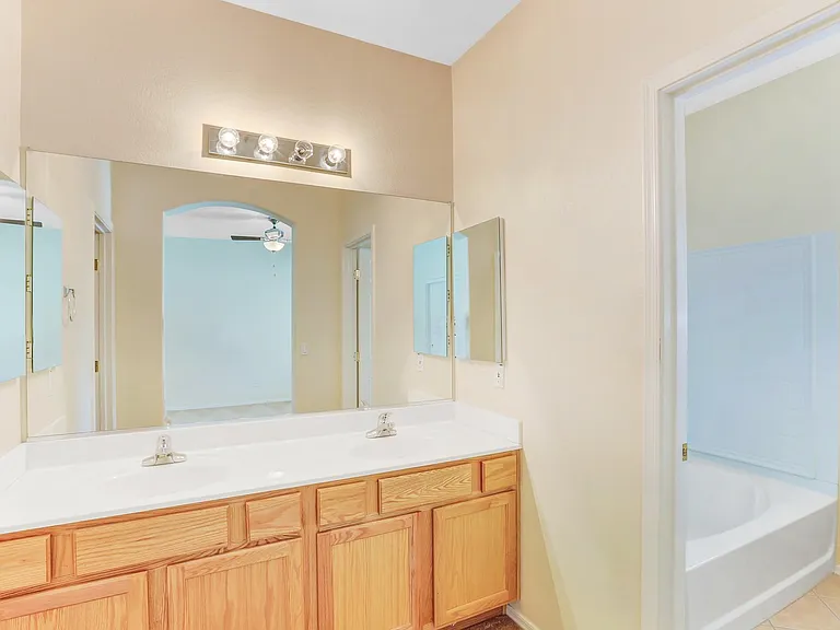 3769 S Laurel Way — Photo 11