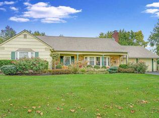 46 Avalon Ln, Matawan, NJ 07747