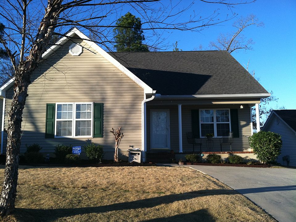 Front yard 