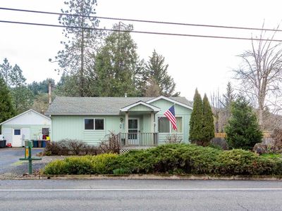 399 Page Rd, Winchester, OR, 97495