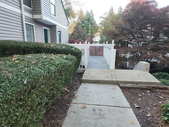 209 Wynnes Ridge Cir SE, Marietta, GA 30067