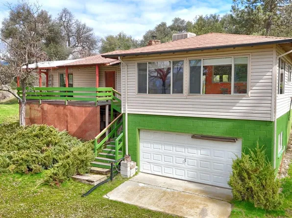 41359 Pamela Pl, Oakhurst, CA 93644