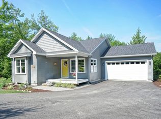 33 Whitney Way, Raymond, ME 04071