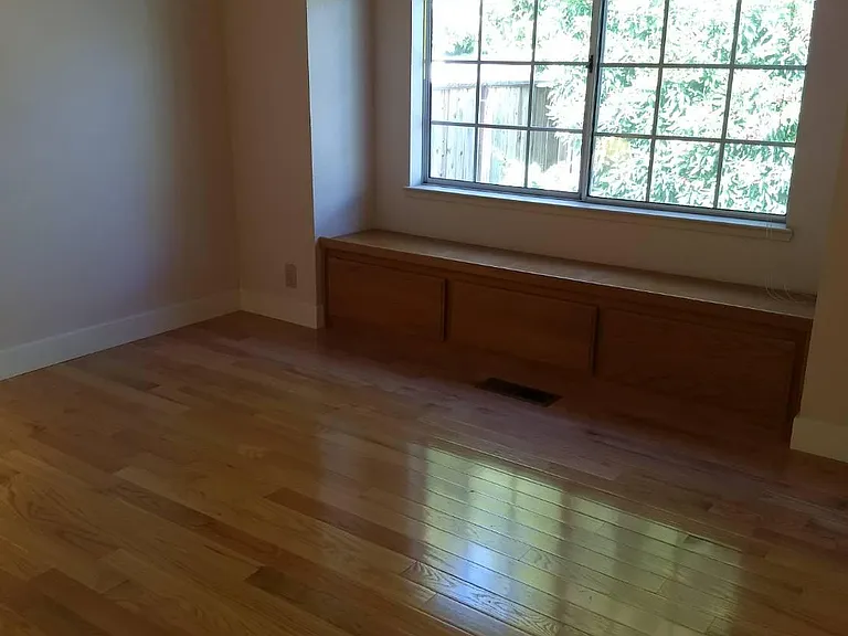 10320 Tula Ln — Photo 17