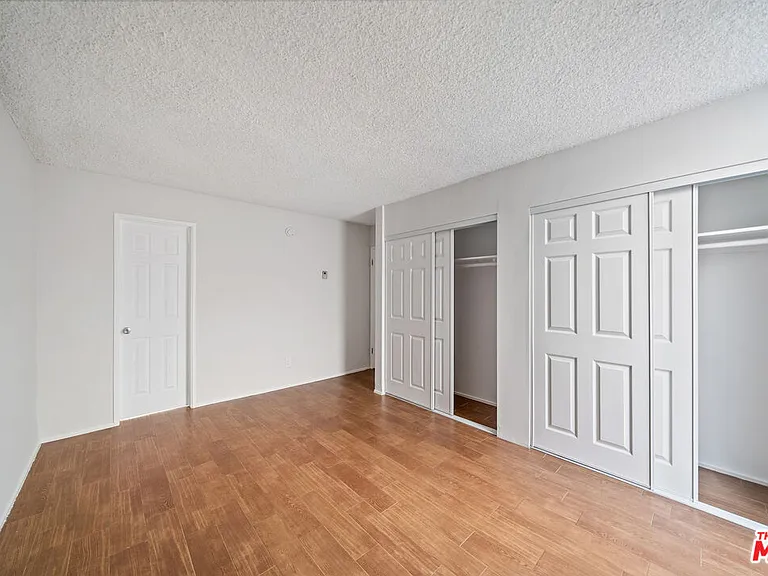 7545 Hampton Ave #108 — Photo 12